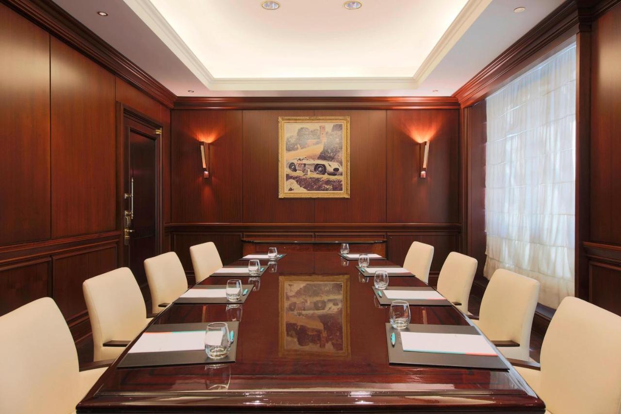 Le Méridien Stoccarda Esterno foto Boardroom