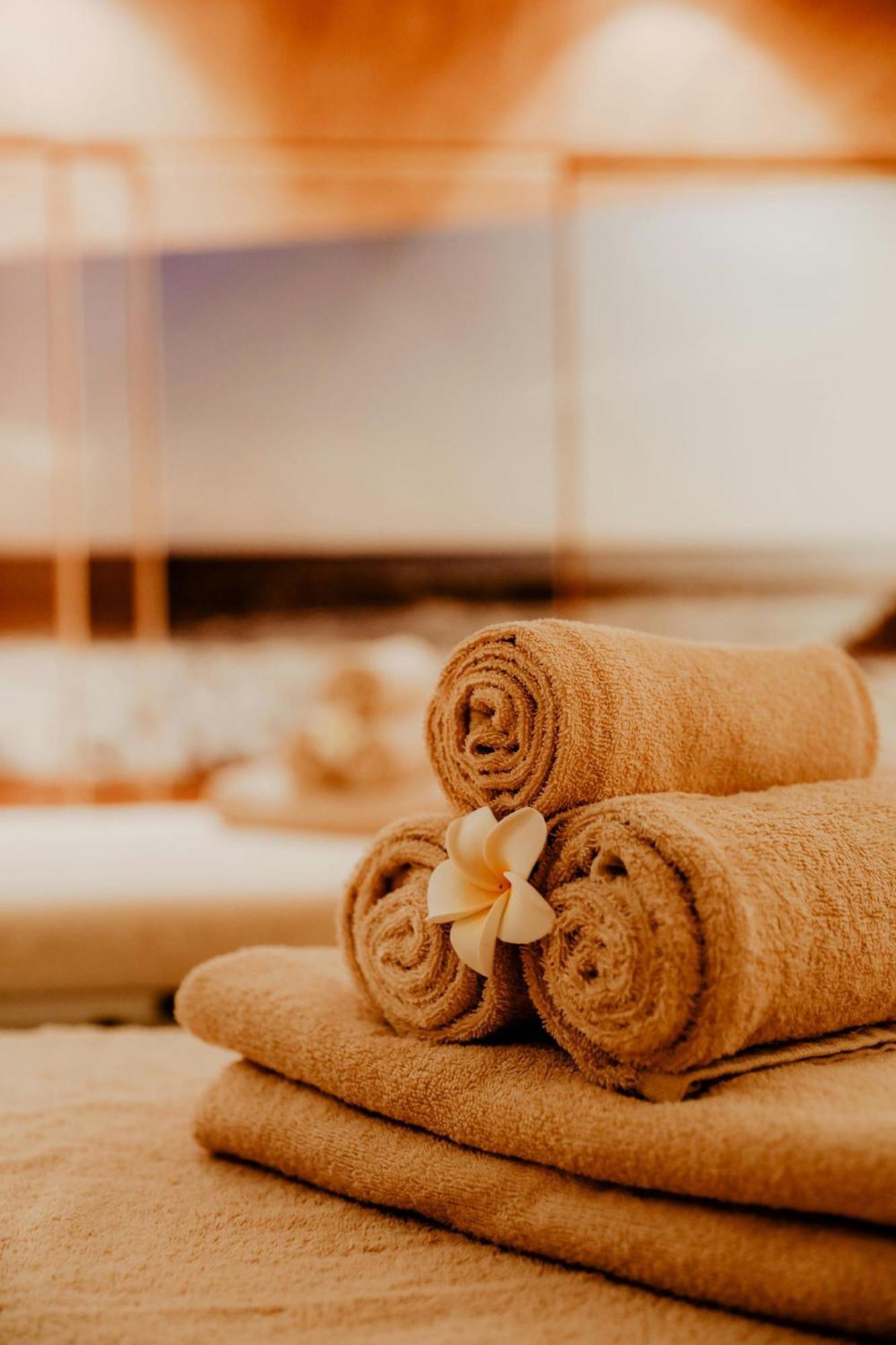 Le Méridien Stoccarda Esterno foto Spa towels
